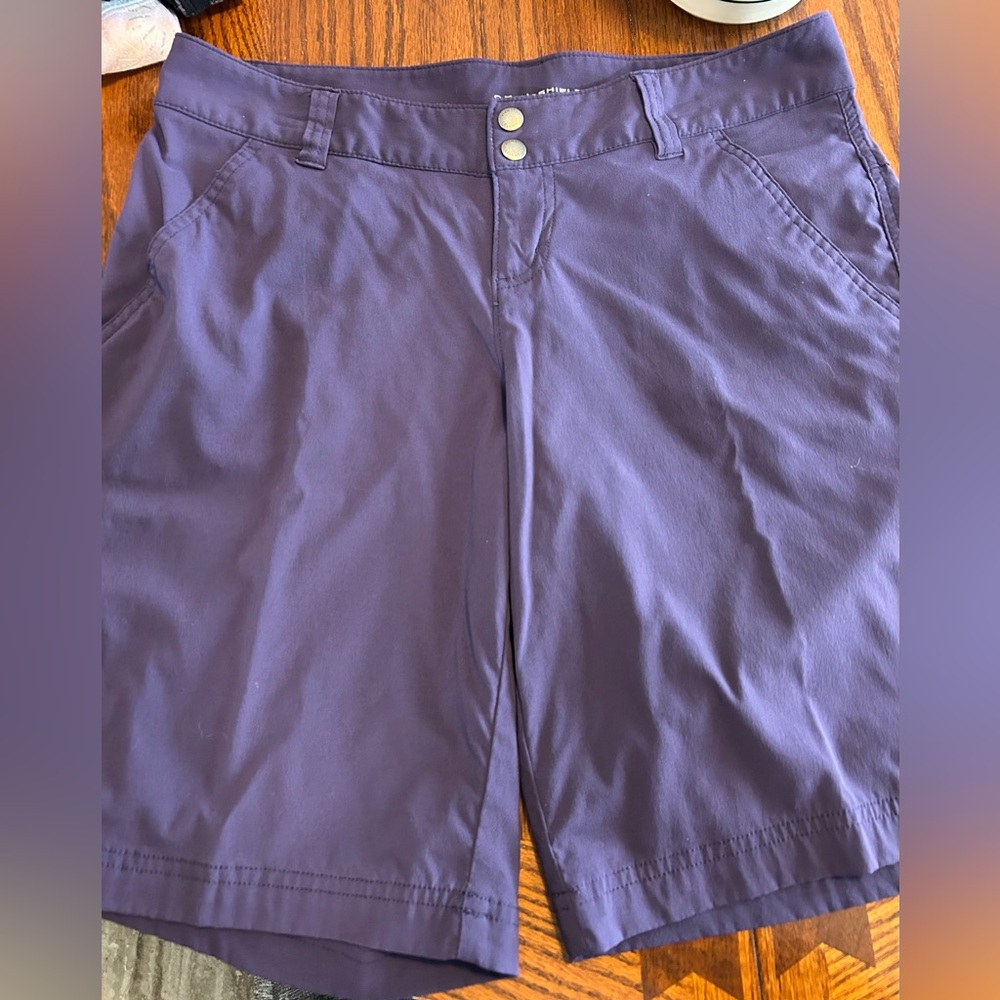 Columbia Omni Shields Women's Purple Shorts
